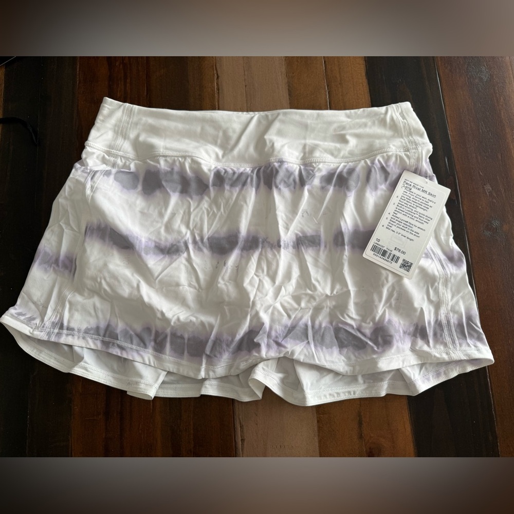 Lululemon brand new skort